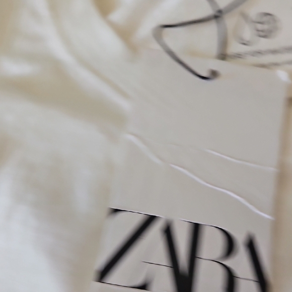Zara White and Black Short Sleeve Tee - Small - Picture 5 of 5